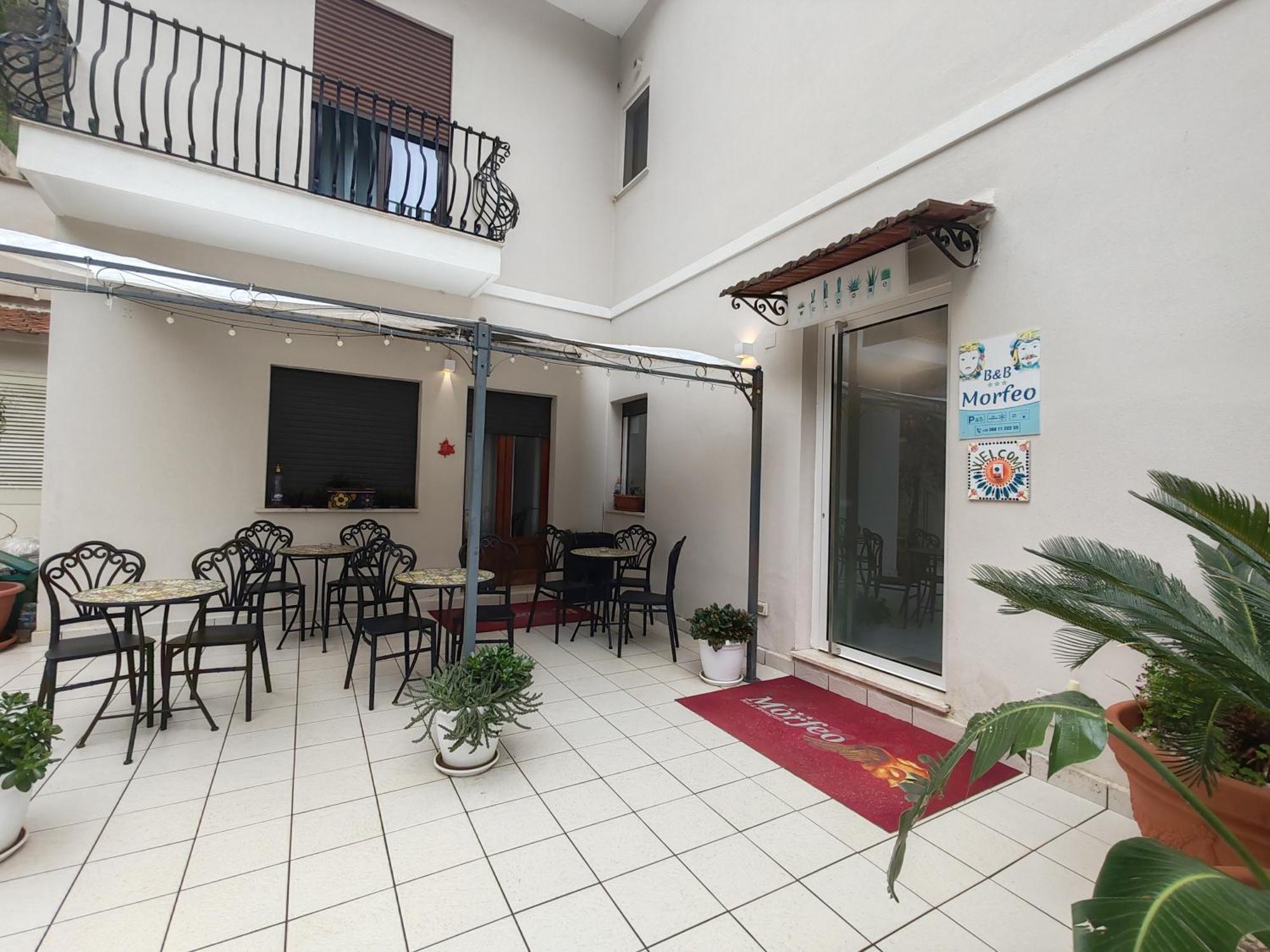 Morfeo B&B Таорміна Екстер'єр фото